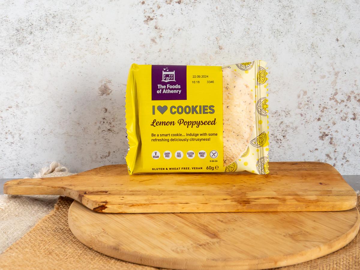 Gluten Free and vegan lemon & poppyseed cookie 